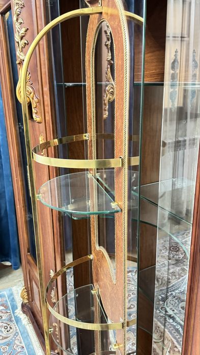 Сервант для гостиной