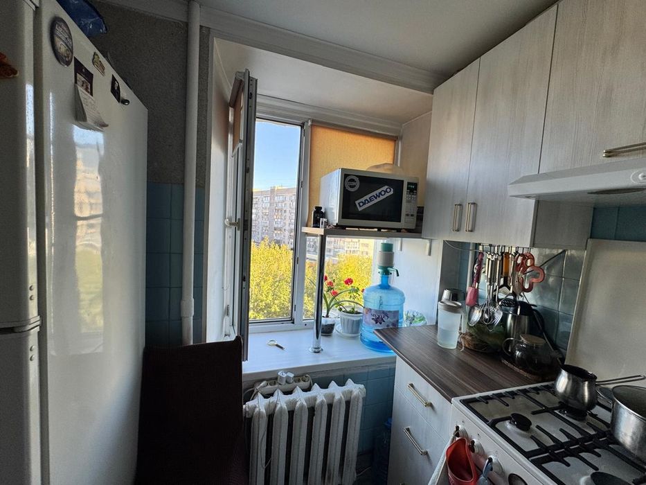 Продаётся 2 ком.квартира .Нуркена Абдирова