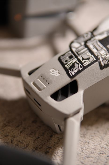 Продам дрон: Dji mini 4 pro