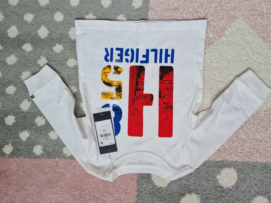 Bluza noua Tommy Hilfiger 12 luni