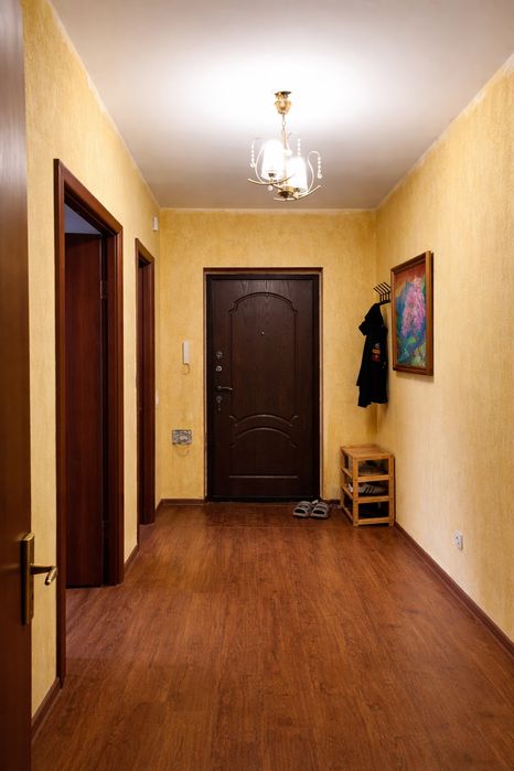 Продам 2Х комнатную квартиру