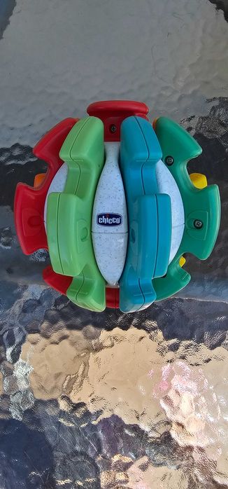 Chicco jucarie transforma mingiuta