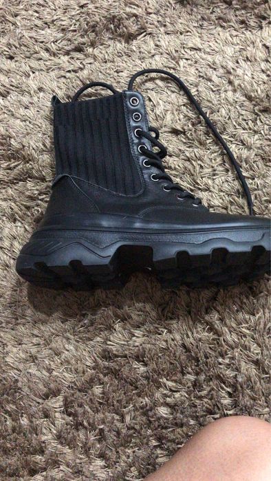 Продам женскую обувь