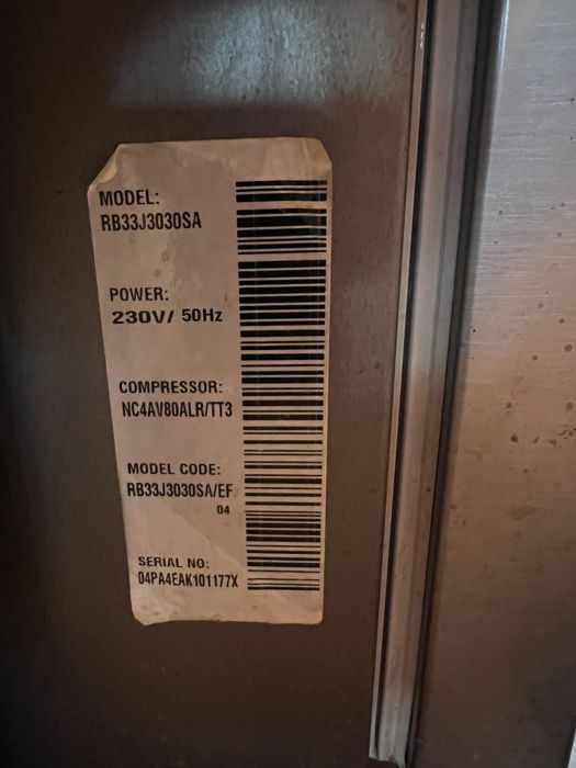 Хладилник SAMSUNG h-186 w-65 l-58,5 см.