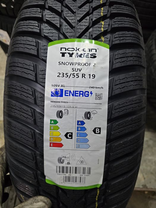 1бр Нова зимна гума 235 55 19 - Nokian