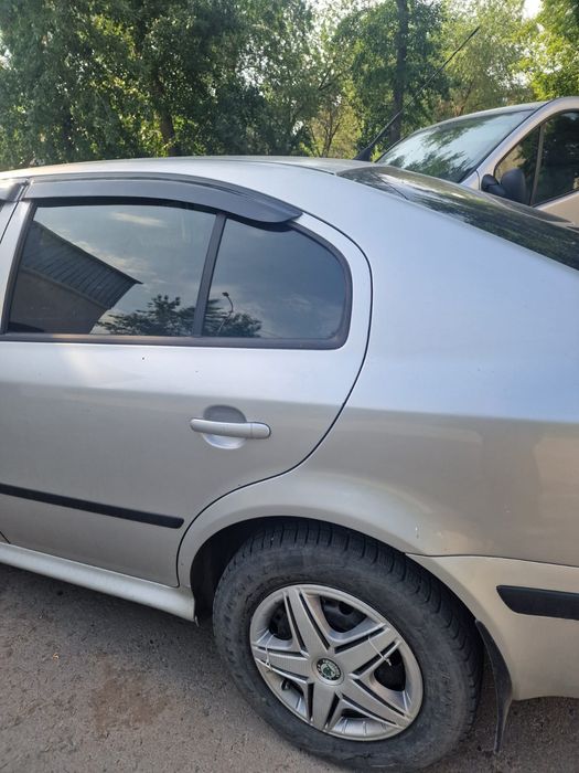 Продам Skoda 2002 год