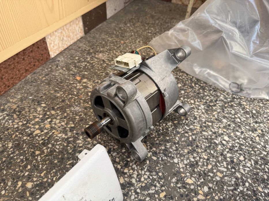 Части за пералня Аристон хотпоинт