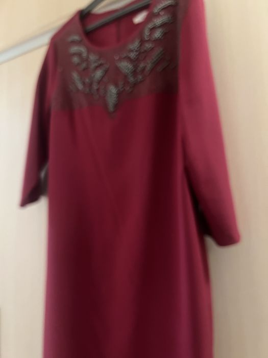 Платье нарядное 54 размер