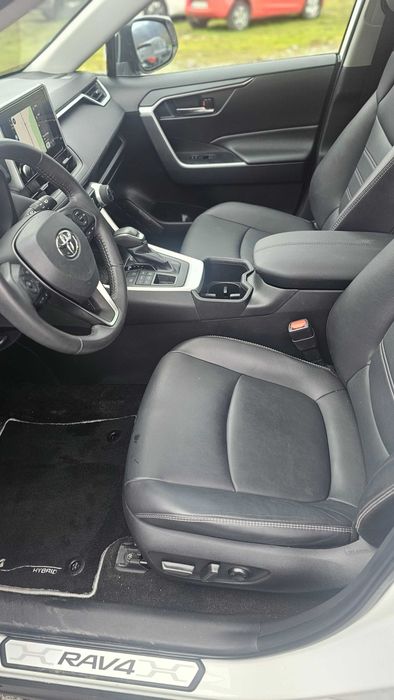 Toyota Rav4 XLE Premium AWD