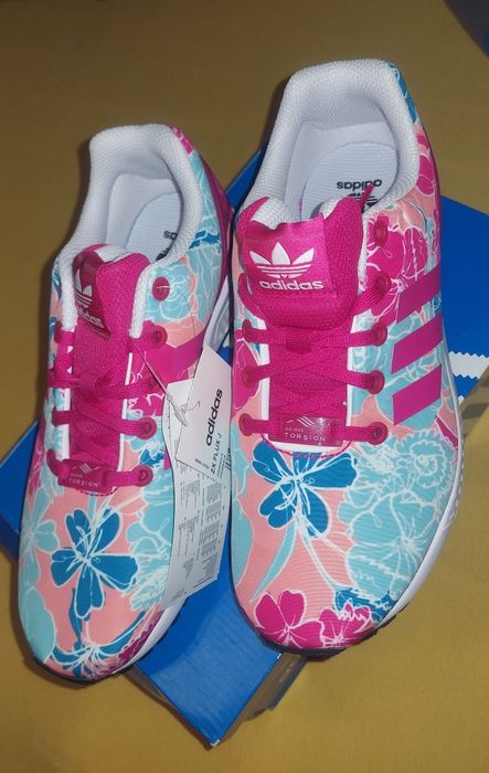 Дамски маратонки adidas