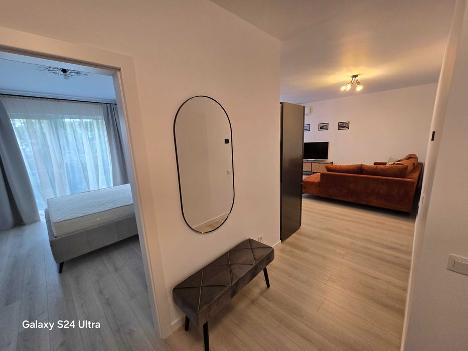 Inchiriere apartament cu vedere la Cetate, cu loc de parcare subteran