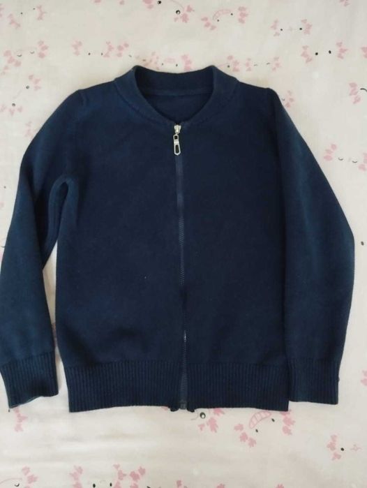 Продам кардиган на мальчика