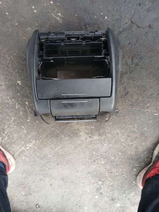 Ауди а3 8л части конзола