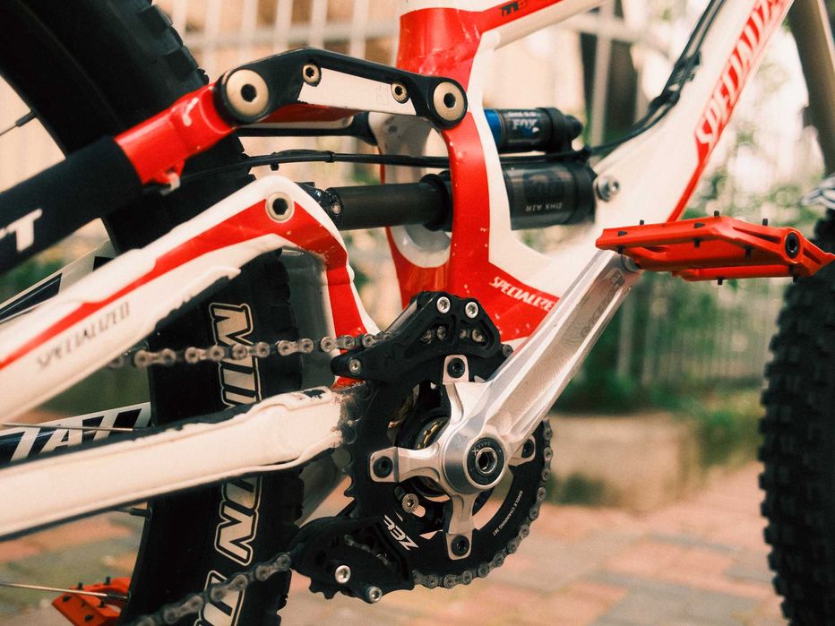 Bicicleta Specialized Demo 8 II World Cup (Downhill Freeride MTB)