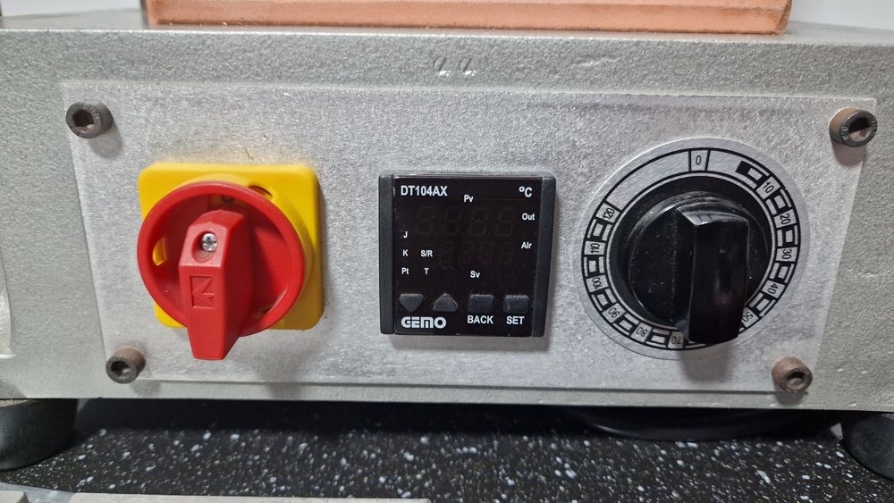 Presa vulcanizare pentru  bijutieri/mecanica fina