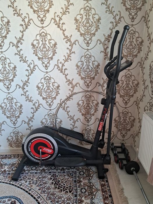 Лыжа новый. экран электронеый