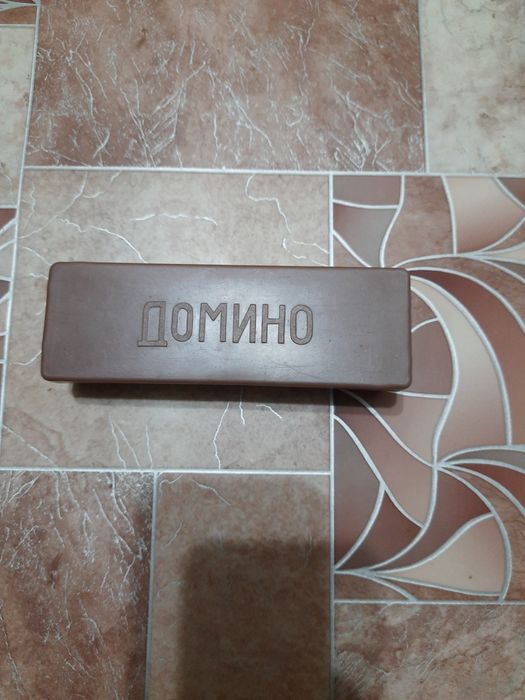 Домино настольное ,игральное