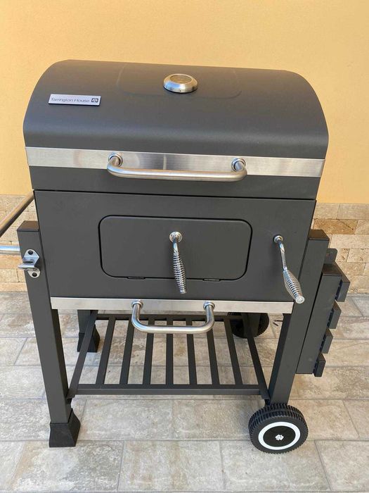 Gratar profesional, grill de fonta, roti, capac, termometru etc. Nou!