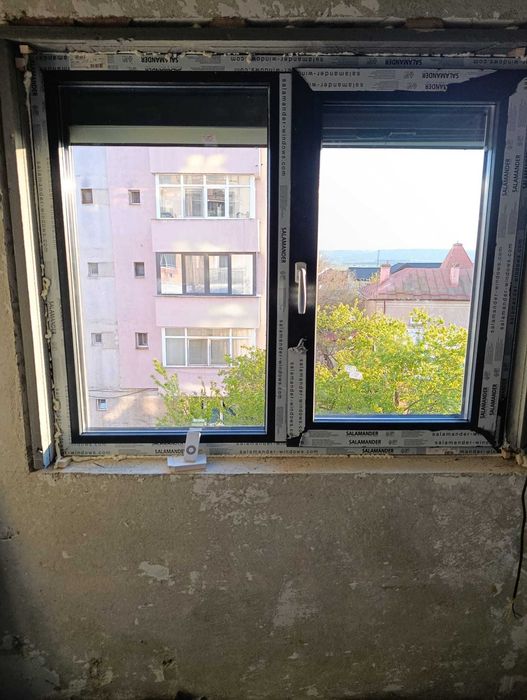 Producător Uși și Ferestre Cu Geam Termopan PVC (4,5,6,7 camere) - Calitate