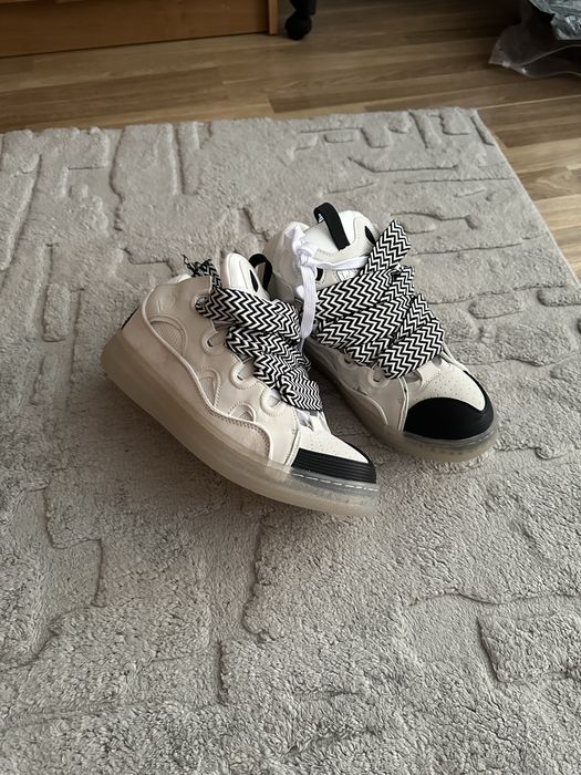 Lanvin noi nouti
