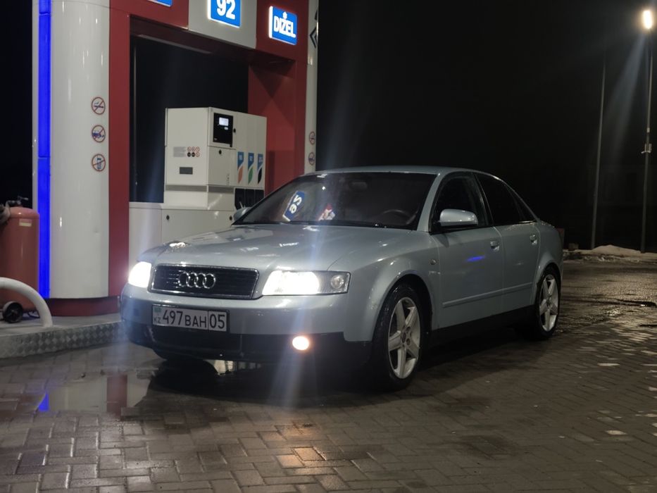 Продаю автомобиль 2 млн 200 тысяч с торгом