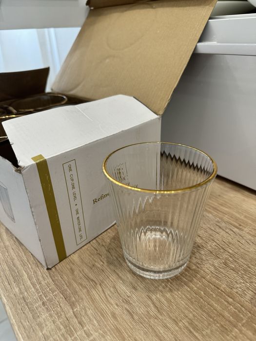 Продам стаканы 6 шт, цена 2500 тг