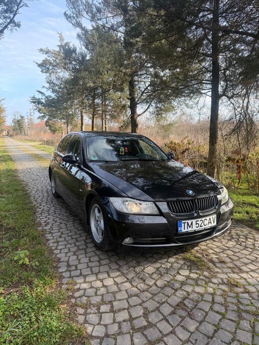 Vând Bmw 325 i X-drive