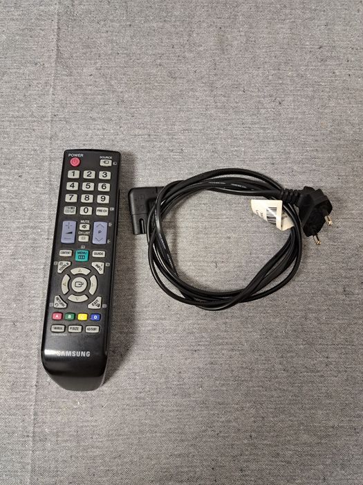 Vând televizor SAMSUNG