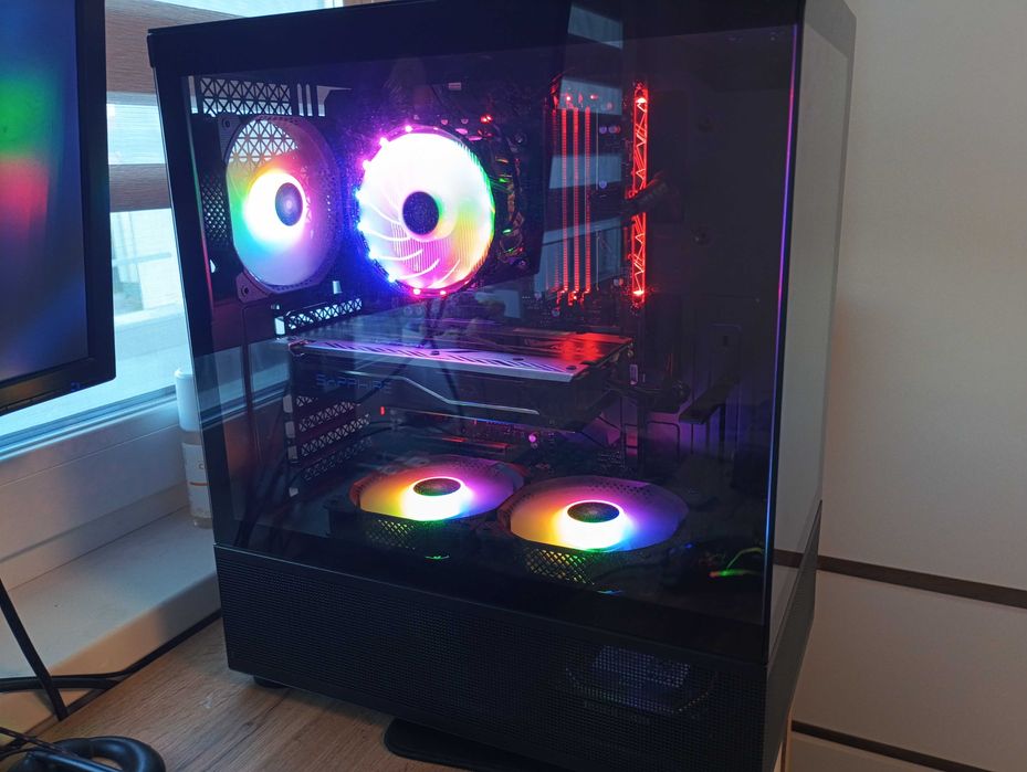 Геймърски компютър Ryzen 7