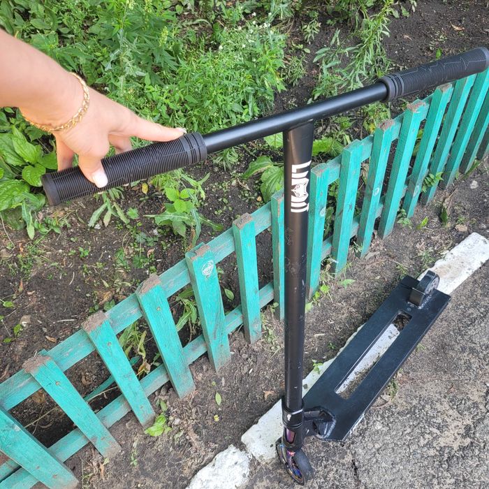 Трюковой самокат