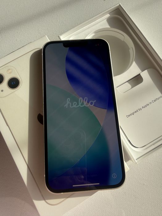 iPhone 13, 128GB в ОТЛИЧНО състояние! Бял