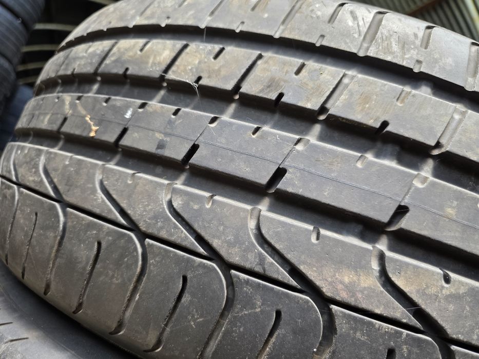 2бр Летни гуми 235 45 20 - Pirelli