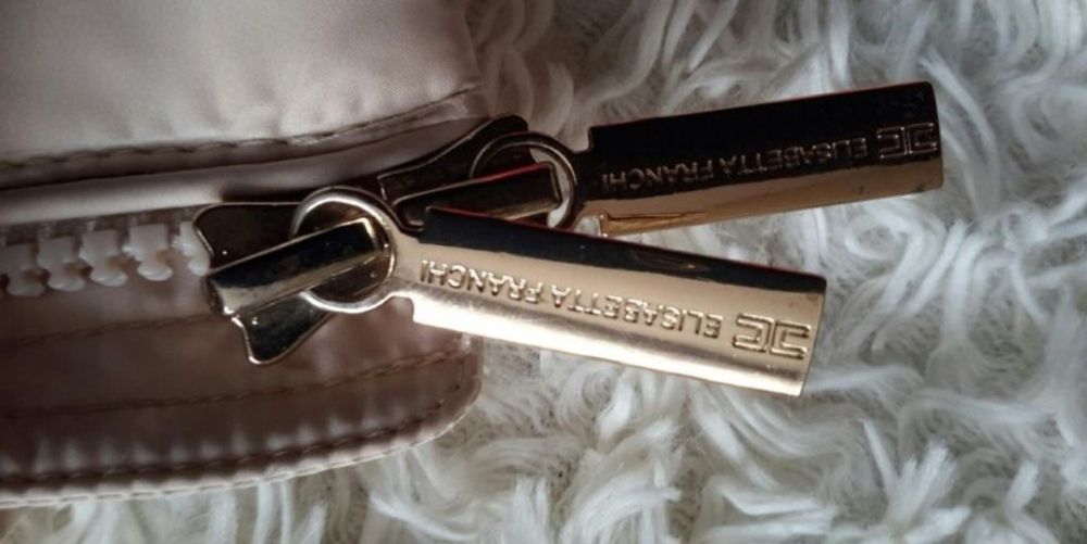 Элизабет Франки пуховик