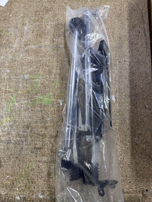 Продаются стойки под хай хэт