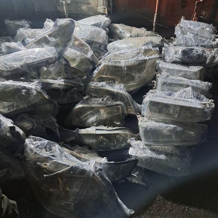 Ипсум фары 2 покаление