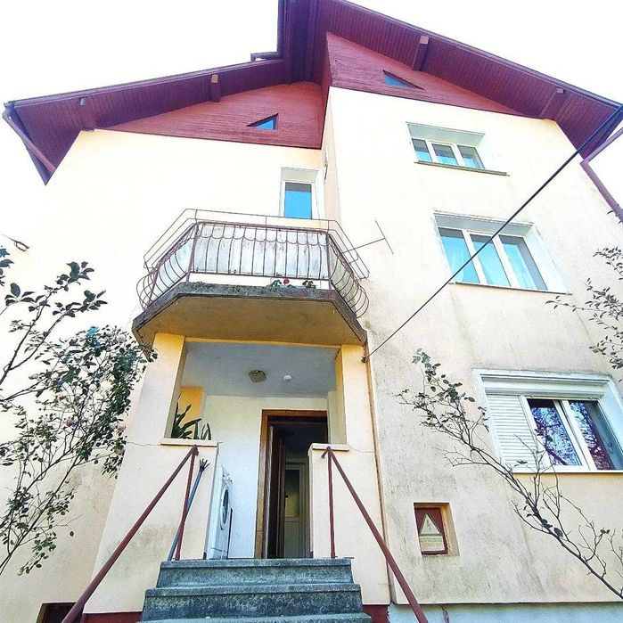 Garsoniera de inchiriat in Centrul Vechi Brasov