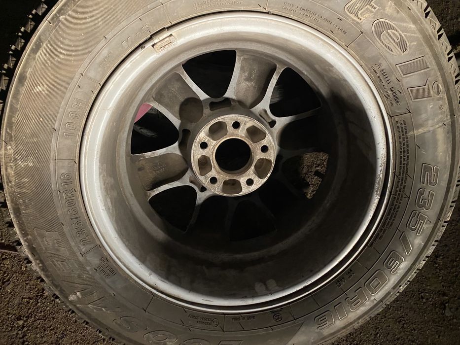 Диск 5х114.3 R16 / 235/60R16 (1шт)