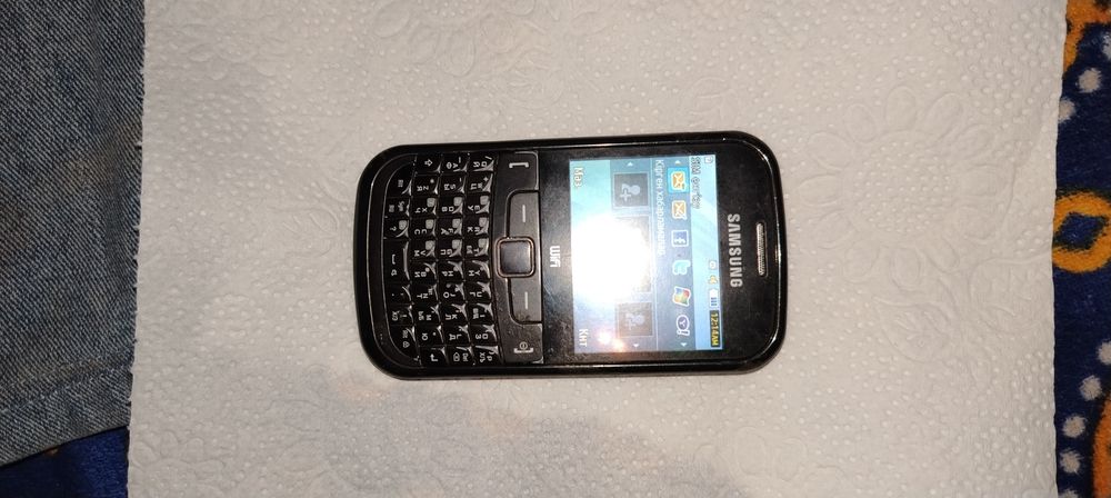 Samsung B3410 ретро телефон QWERTY Таъмирга ёки коллекцияга