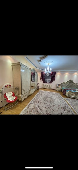 Продается спальный гарнитур