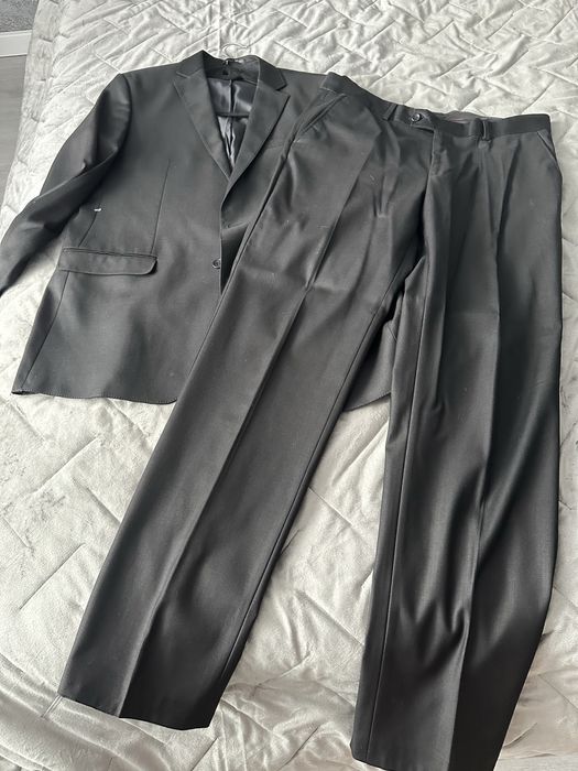 Продам мужской костюм