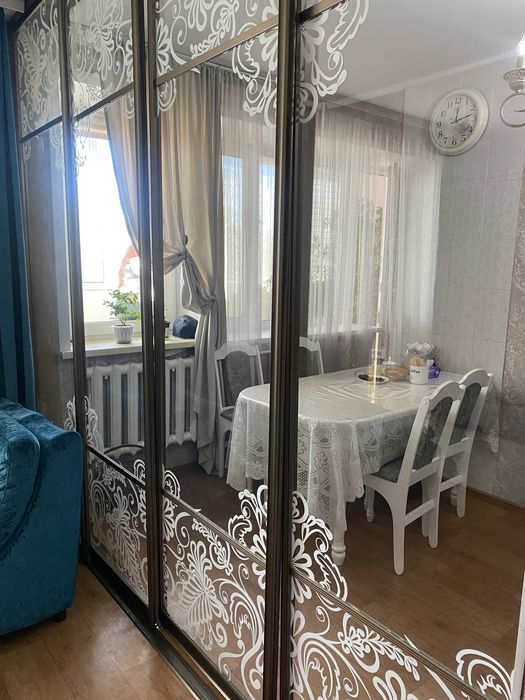 Продам 4 комн квартиру н/пл