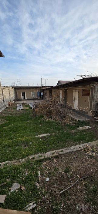 Продаётся. Город чирчик Оковок