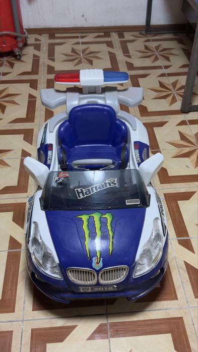 Машина на радиоуправлении