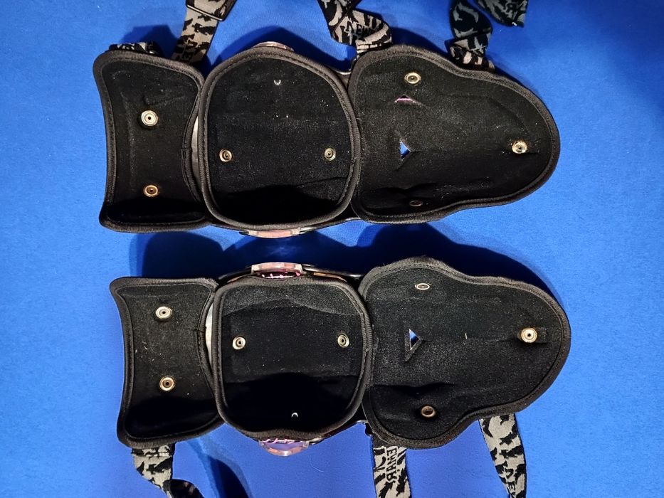 Дамски мото наколенки