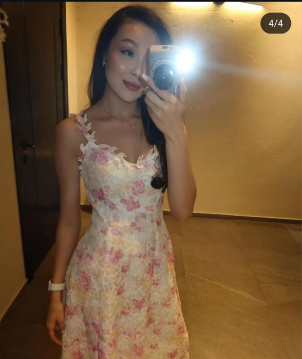 Продам платье новая