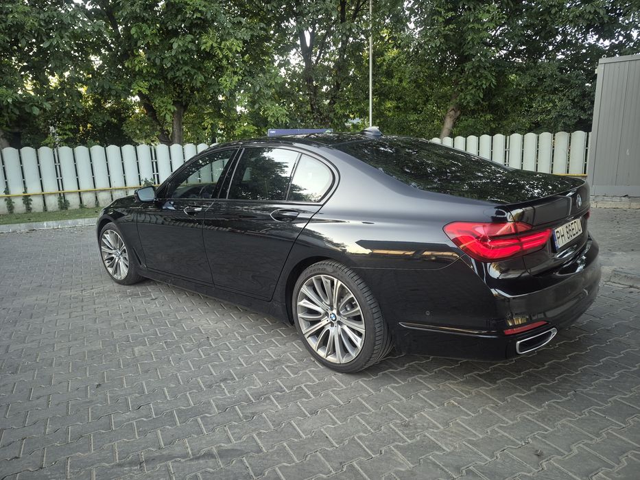 BMW 7 Series 2017 — imagine 42