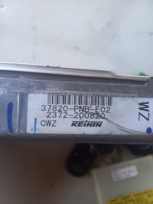 Компютър CR-V 2  2.0i 150кс