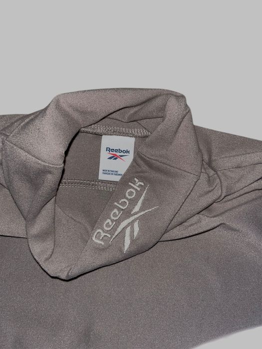 Къс топ Reebok – размер S, спортен, с дълъг ръкав