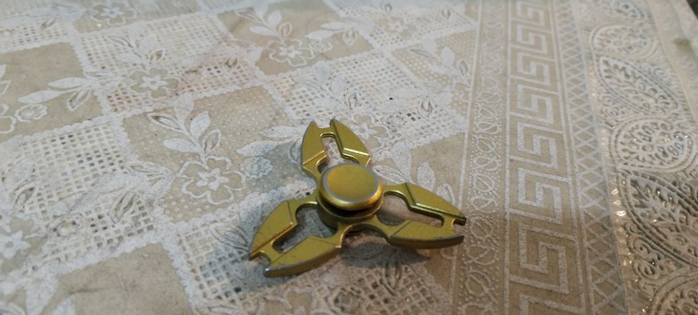 Спиннер классический