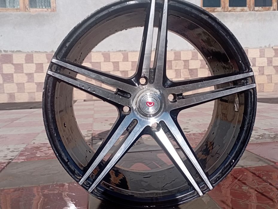 Vossen deska sotiladi  srochna  xolati_zur 400km yurgan atigi.